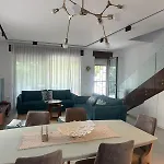 Villa Amalia Perla *