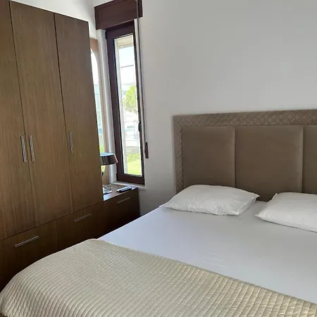 Amalia Perla * دراس