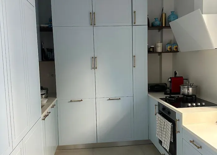 Amalia Perla Villa Draç